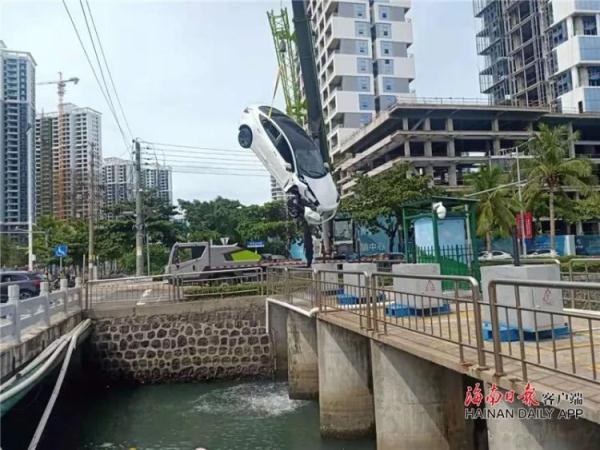 海南海口车祸最新消息